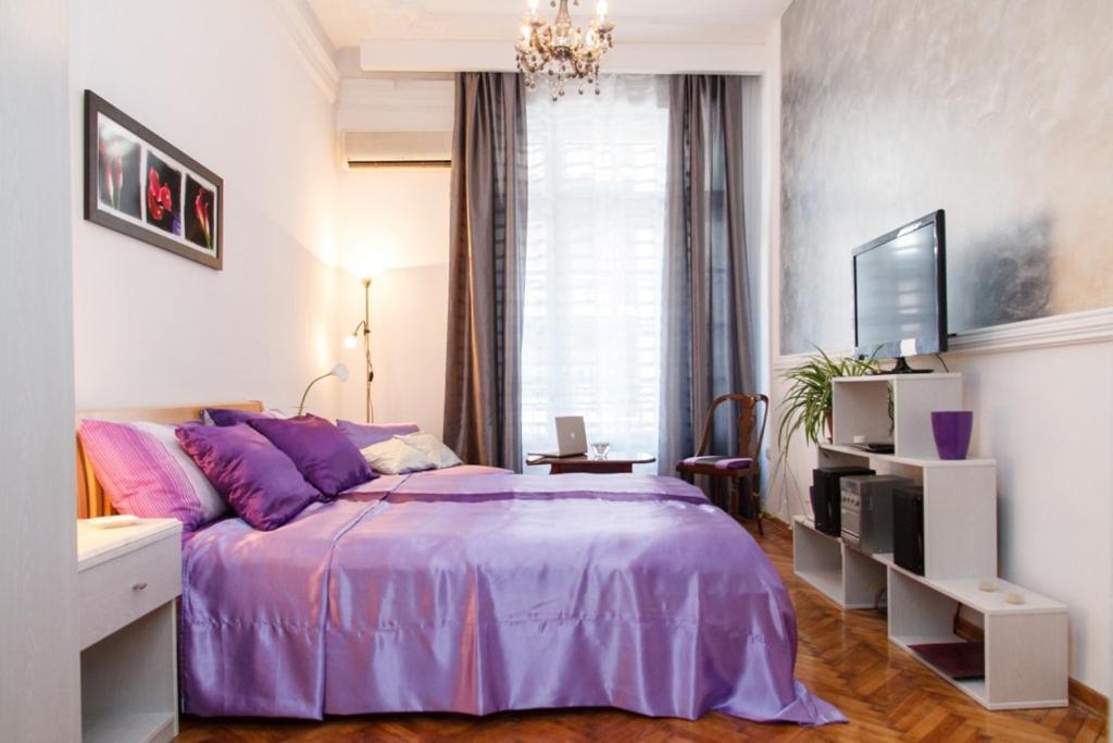 City Center Apartment With Balcony Beograd Bagian luar foto